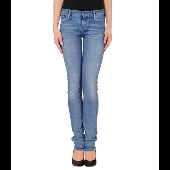 Citizens of Humanity Light Wash Distressed Straight Leg jeans (25) - Picture 1 of 12